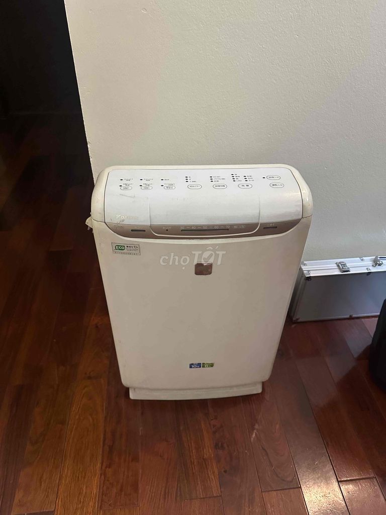 Máy lọc không khí Daikin Trắng Đã qua sử dụng. Mua bán Nội thất, đồ gia dụng khác tại Quận Đống Đa Hà Nội được đăng bởi Nguyễn Minh hình 1