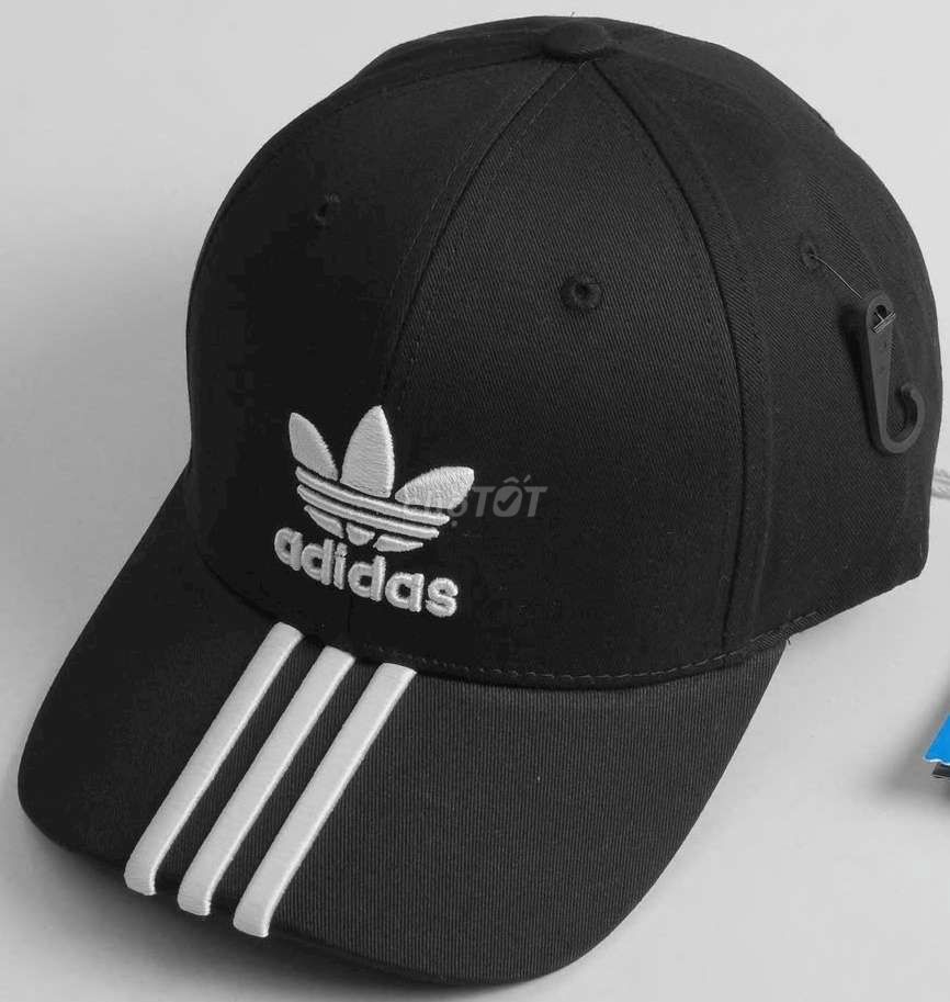 Nón kết trắng đen adidas