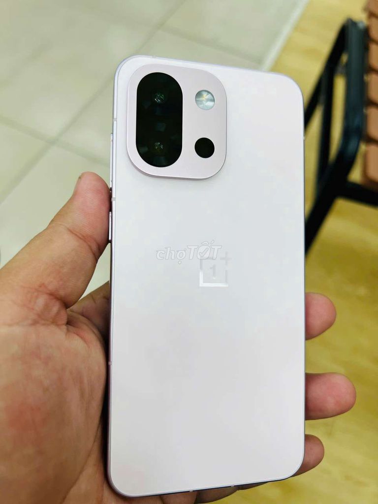 Oneplus 13T cận 99% có ( giao lưu ). Mua bán Điện thoại tại Quận Bình Thuỷ Cần Thơ được đăng bởi A hình 1