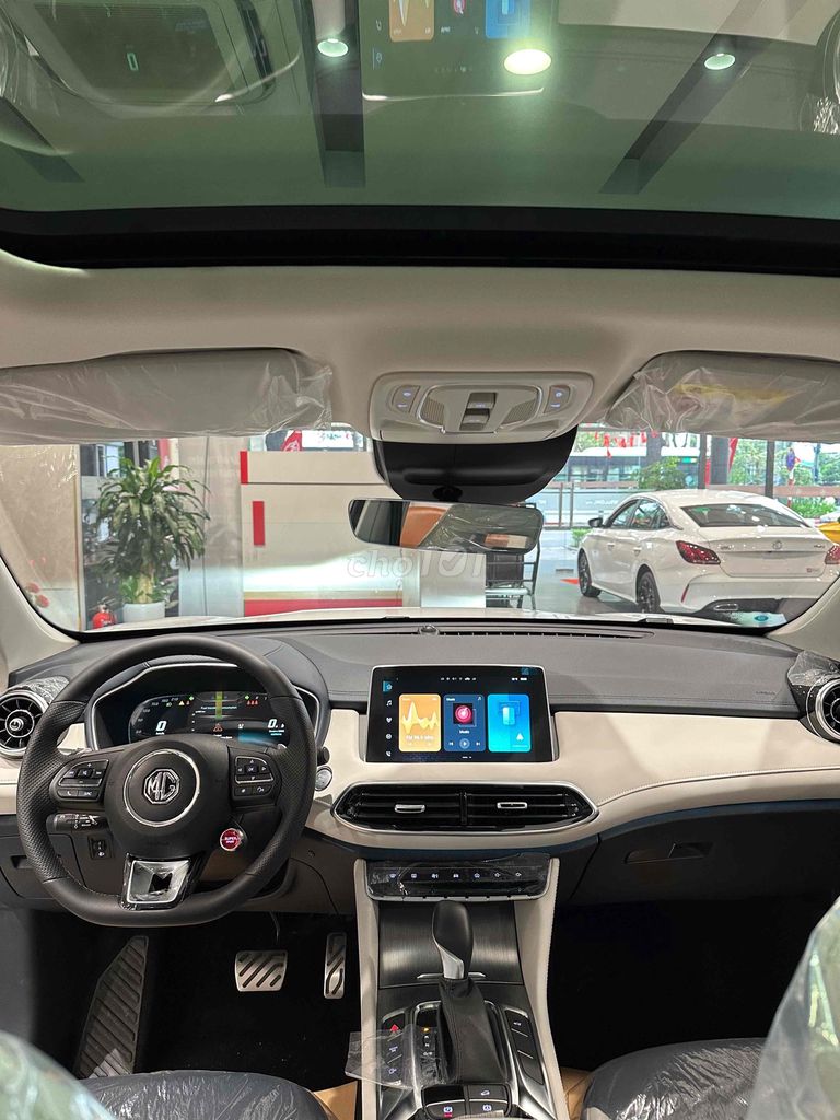 MG HS new- 549tr -  Giảm 100% phí trước bạ-. Mua bán Ô tô tại Quận Đống Đa Hà Nội được đăng bởi Phương Bống MG Hà Nội hình 10