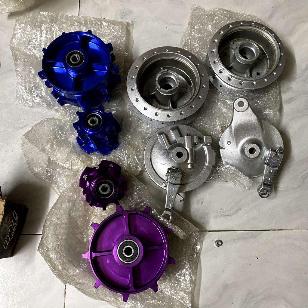 thanh lý nhiều món đồ chơi xe máy mới 100%. Mua bán Phụ tùng xe tại Quận 10 Tp Hồ Chí Minh được đăng bởi nguyễn thịnh hình 4