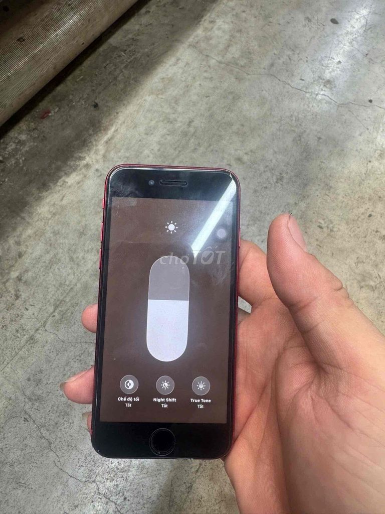 Apple iPhone SE 2020 Đỏ quốc tế. Mua bán Điện thoại tại Huyện Nhơn Trạch Đồng Nai được đăng bởi phong hình 1