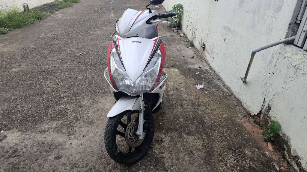 cần bán ab fi moi đẹp máy êm ru. Mua bán Xe máy tại Huyện Trảng Bom Đồng Nai được đăng bởi chu hai hình 2