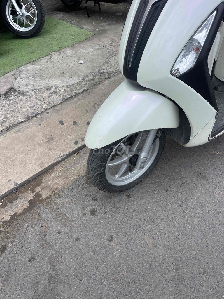 Grande xe zin chuẩn keng bs 65. Mua bán Xe máy tại Quận Ninh Kiều Cần Thơ được đăng bởi Cửa Hàng xe máy Hoàng Hải hình 5