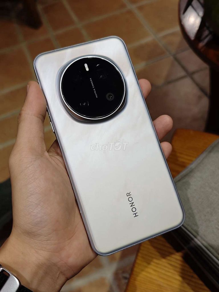 Honor Magic 7 Pro Quốc Tế 1TB. Mua bán Điện thoại tại Quận Ba Đình Hà Nội được đăng bởi Nguyễn Thanh Sơn hình 1