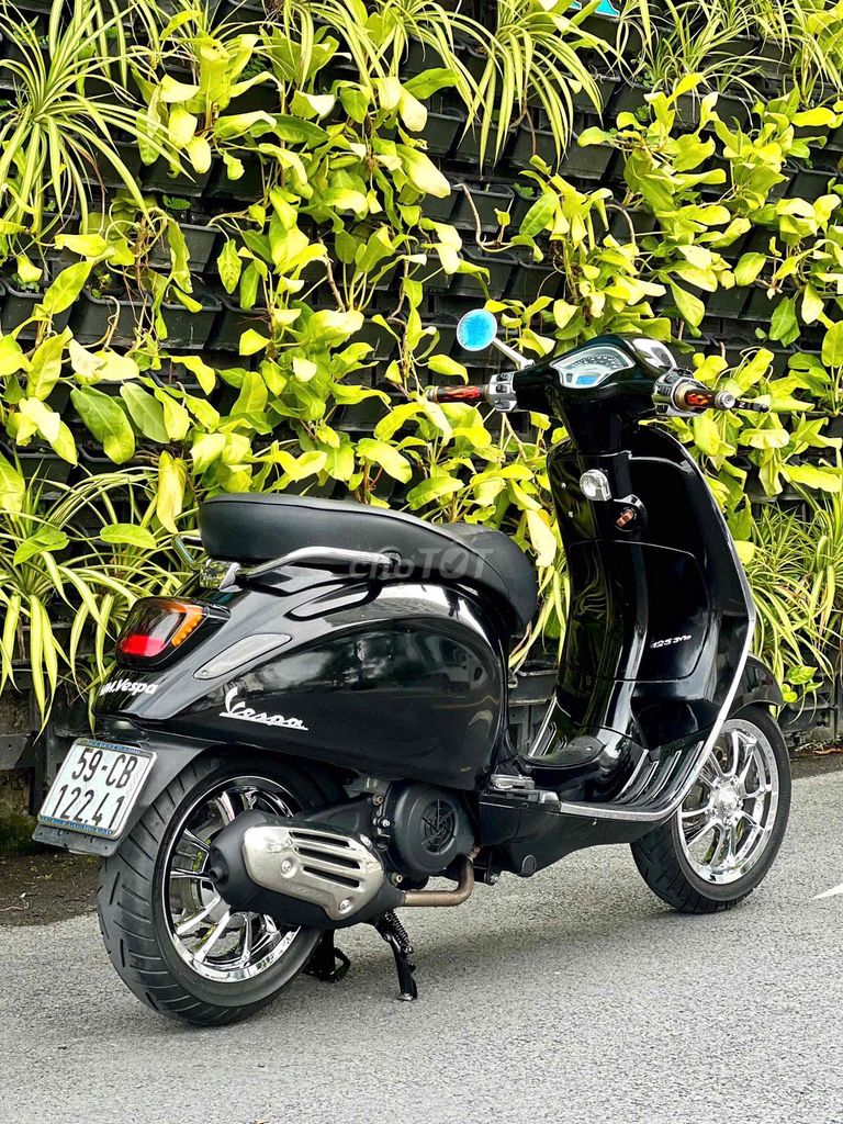 vespa 125cc bstp chính chủ ký - kiễng nhẹ Đẹp keng. Mua bán Xe máy tại Quận 12 Tp Hồ Chí Minh được đăng bởi CHXM Phương Nam Chuyên Bán Xe Trả Góp Bao Nợ Xấu hình 5