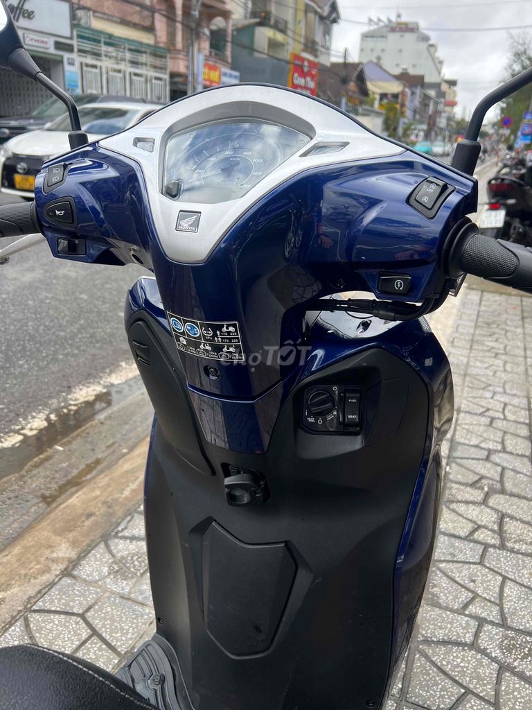 honda lead 4val 2024❇️Đồng Moto Đà Lạt❇️. Mua bán Xe máy tại Thành phố Đà Lạt Lâm Đồng được đăng bởi ĐỒNG MOTOR 2  cá nhân hình 4
