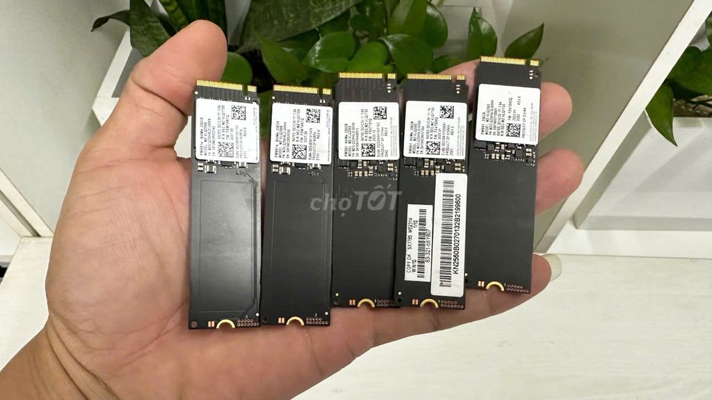 Còn nhiều ổ NVME samsung 256gb hàng 99% bền bỉ