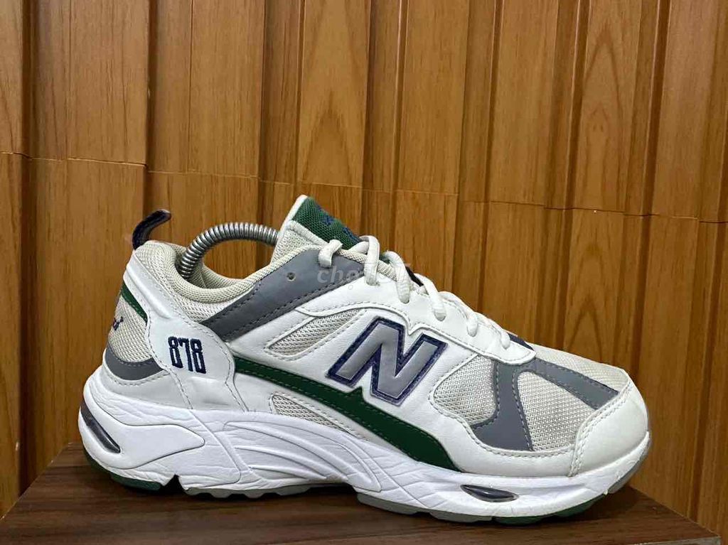 Giày New Balance size 42.5 chính hãng, đẹp 95%