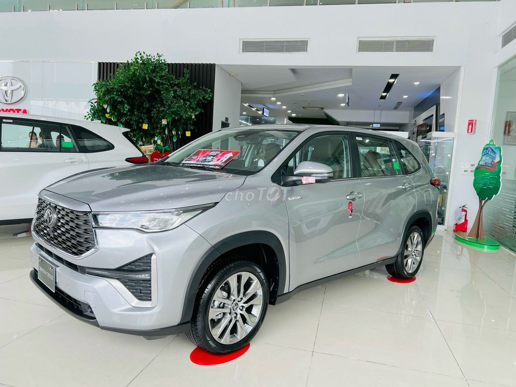 Toyota Innova Cross HEV giao ngay. Mua bán Ô tô tại Huyện Bình Chánh Tp Hồ Chí Minh được đăng bởi TRANGTRAN TOYOTA AN THÀNH hình 7
