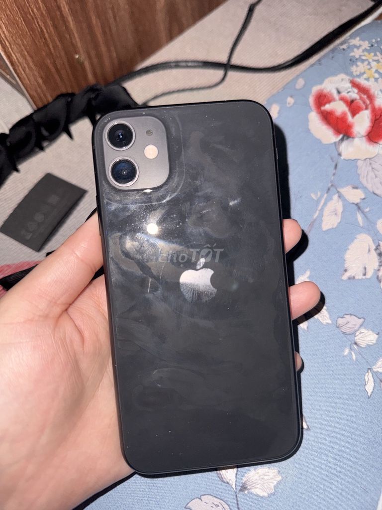 Pass Lại ip11 còn zin đẹp. Pin 86%. Mua bán Điện thoại tại Quận Ba Đình Hà Nội được đăng bởi Huyền hình 1