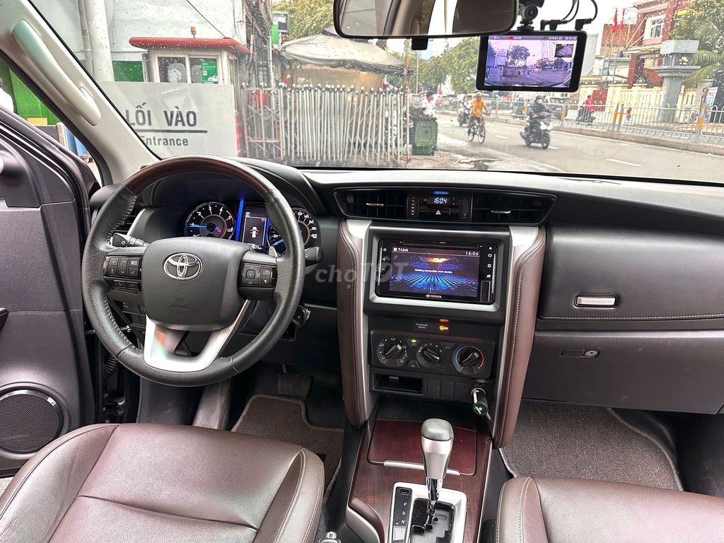 Fortuner 2019 2.4G AT - 115,000 km - Còn Giảm. Mua bán Ô tô tại Quận Gò Vấp Tp Hồ Chí Minh được đăng bởi Vũ Phong Toyota Sure Xe Cũ Chính Hãng hình 7