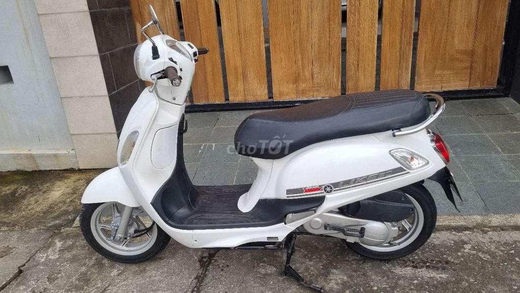 Kymco Like 50cc 2021 Trắng. Mua bán Xe máy tại Quận Hải Châu Đà Nẵng được đăng bởi Dức long hình 4