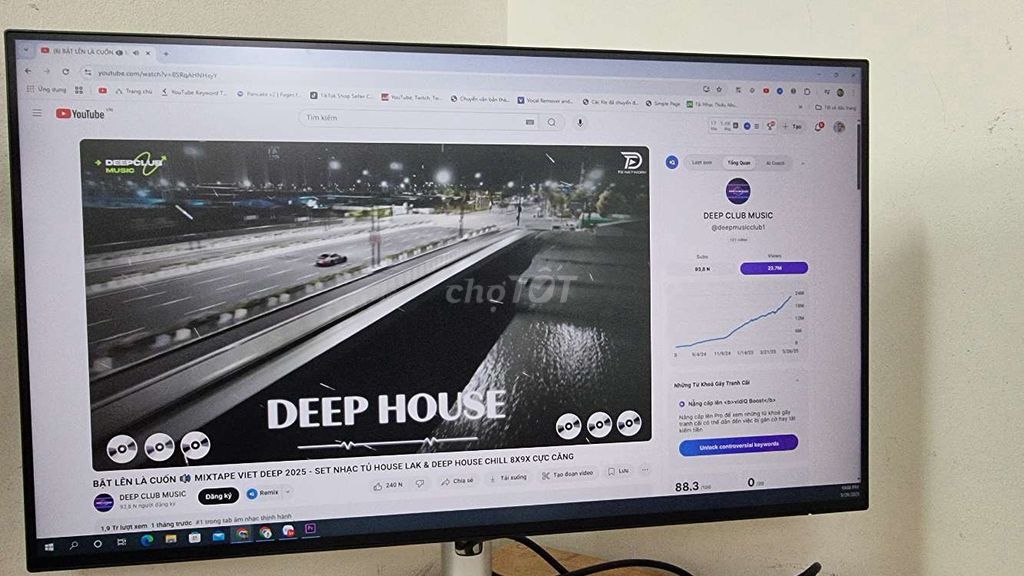 Màn đồ họa Dell U2424HE full box BH 2 năm hãng. Mua bán Phụ kiện (Màn hình, Chuột...) tại Huyện Hoài Đức Hà Nội được đăng bởi Ngọc Nguyễn hình 4