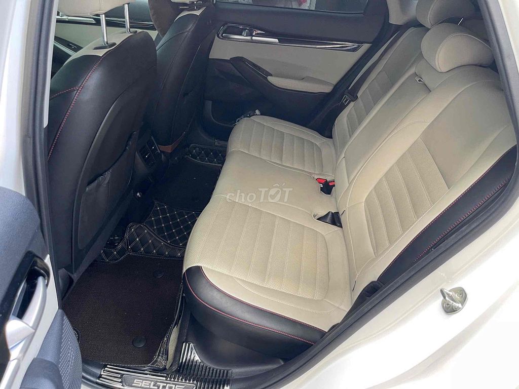 Siêu Lướt  Kia Seltos 2020 1.4 Premium - 15000 km. Mua bán Ô tô tại Thành phố Thủ Đức Tp Hồ Chí Minh được đăng bởi Ô Tô Siêu Lướt  hình 8