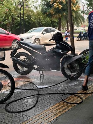 Cần Bán. Mua bán Xe máy tại Huyện Văn Giang Hưng Yên được đăng bởi Dũng