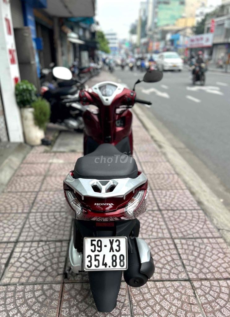 Honda Lead Đỏ Đã qua sử dụng. Mua bán Xe máy tại Quận Phú Nhuận Tp Hồ Chí Minh được đăng bởi Cửa hàng xe máy Hoàng Dũng hình 4