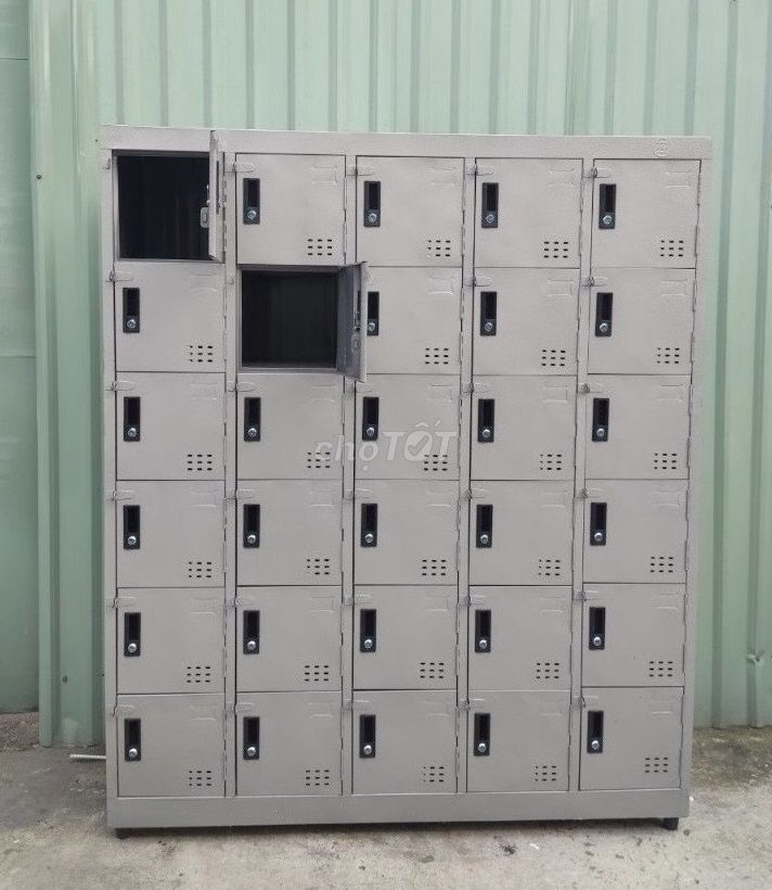 Tủ..Hồ sơ sắt loCKer đựNG đồ kháCh.HHàng nhân VIên