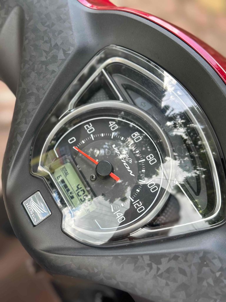 Vision 2024 xe ít đi mới chạy 4 nghìn cây số 28tr5. Mua bán Xe máy tại Thành phố Quảng Ngãi Quảng Ngãi được đăng bởi Hien hình 4