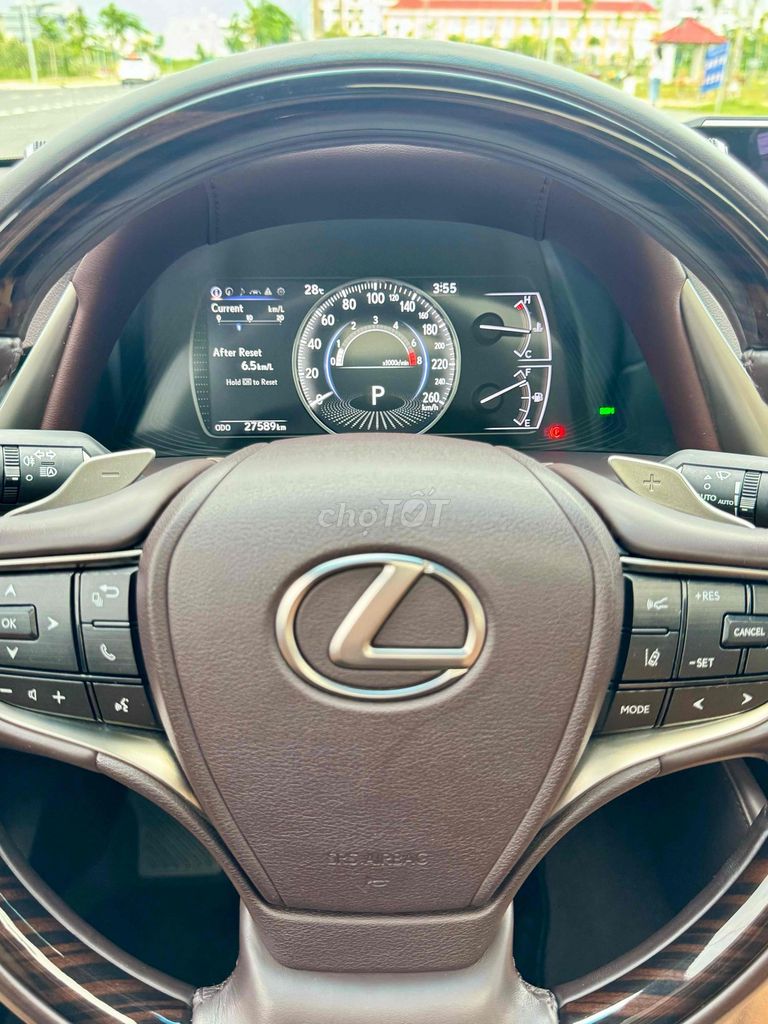 Lexus ES 2020 250 - 27600 km. Mua bán Ô tô tại Quận 7 Tp Hồ Chí Minh được đăng bởi Duy Phạm hình 10