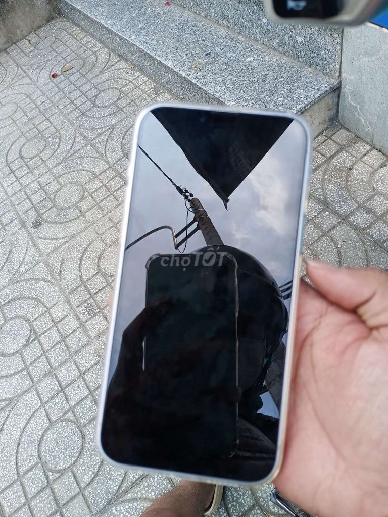 Apple iPhone 14 Plus Trắng. Mua bán Điện thoại tại Huyện Bình Chánh Tp Hồ Chí Minh được đăng bởi Quỳnh Như Huỳnh Thái hình 1