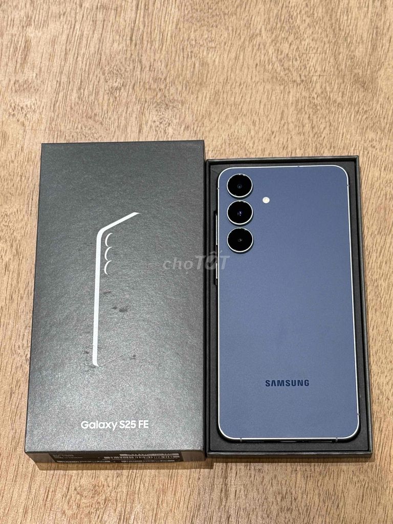 Samsung Galaxy S25 FE 8GB/128GB Xanh Navy fullbox. Mua bán Điện thoại tại Quận 11 Tp Hồ Chí Minh được đăng bởi Master V hình 1