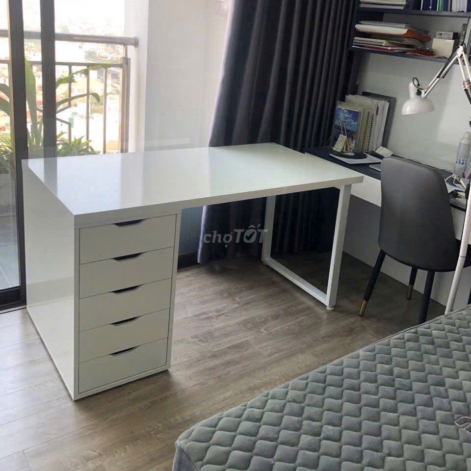 Bàn IKEA, bàn làm việc có ngăn kéo