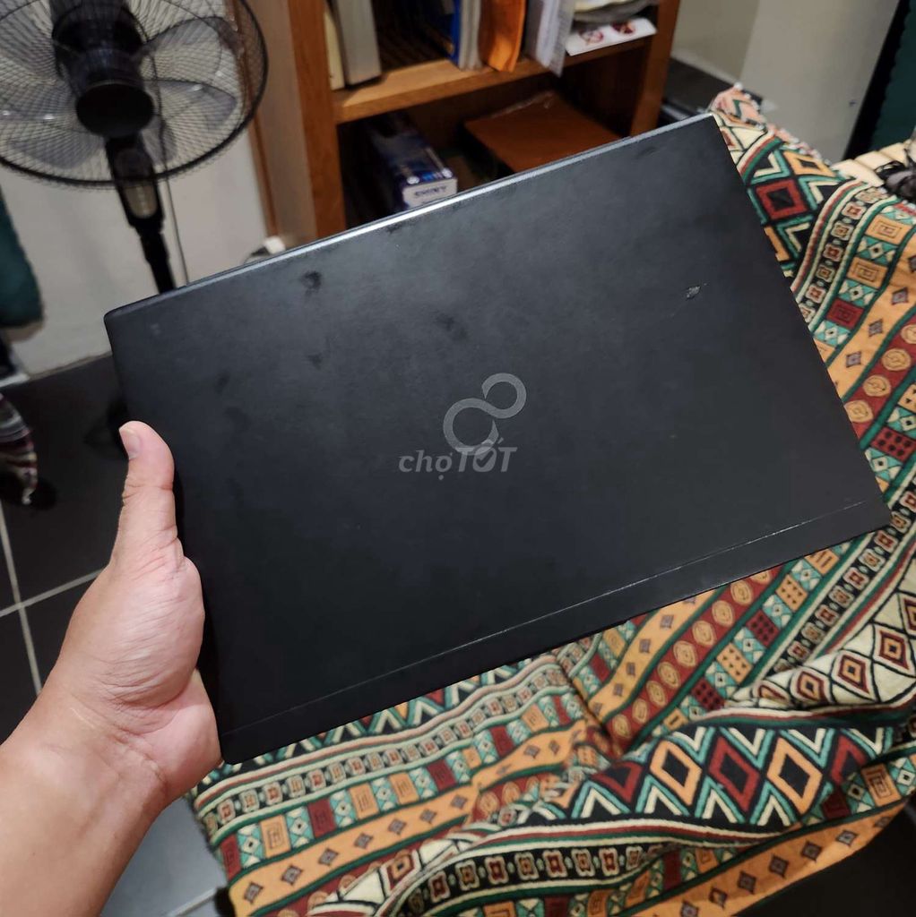 Fujitsu U939 i5 8GB/256GB Đã dùng. Mua bán Laptop tại Thành phố Châu Đốc An Giang được đăng bởi Đỗ Thành Lợi hình 1