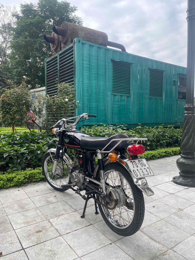 E bán 16,5 triệu cho ae thích thú.  Ss50 lên dáng. Mua bán Xe máy tại Quận Hà Đông Hà Nội được đăng bởi Vạn Tín hình 2