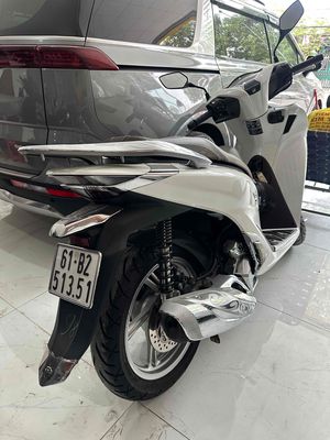 HONDA SH 160 ABS 6.000 Km Mới 100%