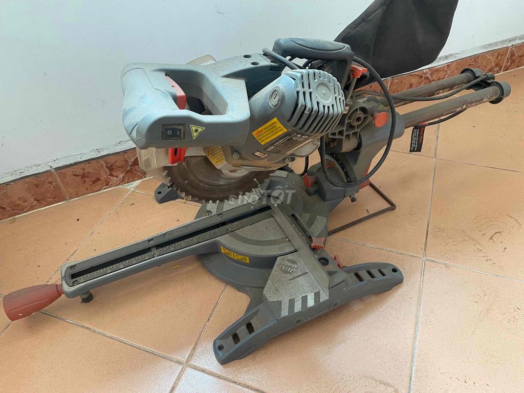 Máy cưa trượt Ozito SCMS-8MSS. Mua bán Đồ chuyên dụng, Giống nuôi trồng tại Quận Tân Bình Tp Hồ Chí Minh được đăng bởi Tee Pham hình 1