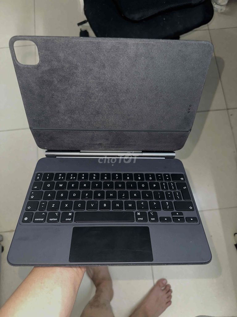 Bàn phím Apple Magic Keyboard Đen iPad Pro. Mua bán Phụ kiện (Màn hình, Chuột...) tại Quận Bắc Từ Liêm Hà Nội được đăng bởi duong chien hình 1