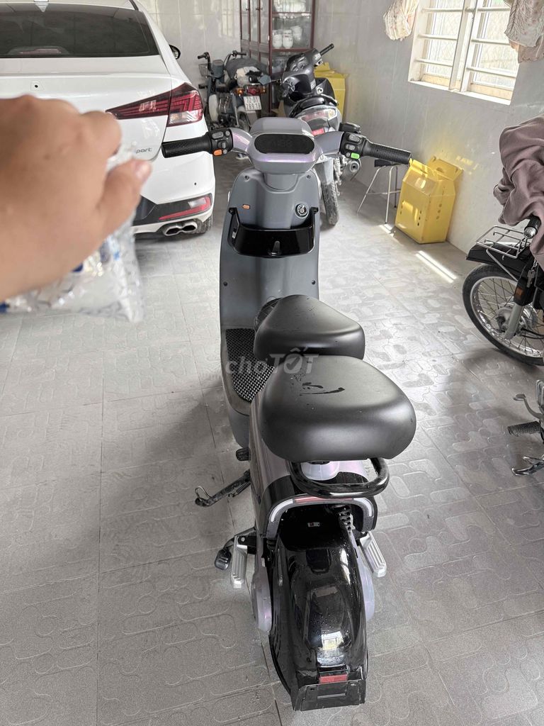xe mới chạy tầm 3 tháng ít chạy, còn bh 9 tháng. Mua bán Xe điện tại Huyện Gò Dầu Tây Ninh được đăng bởi HOA hình 6