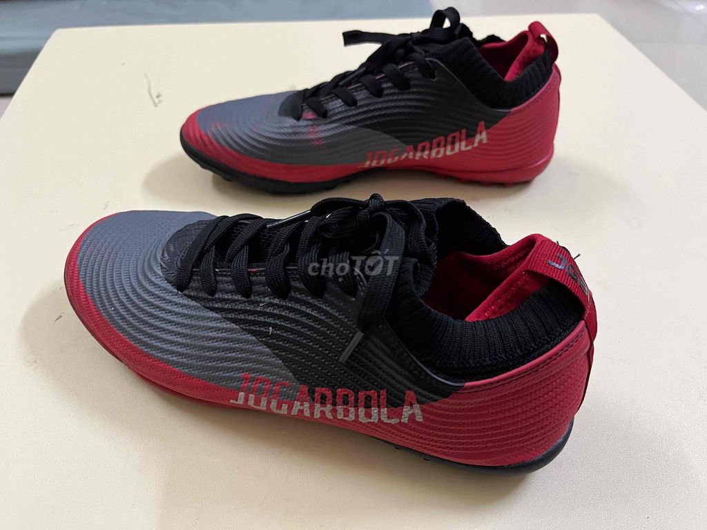 Giày đá banh JOGARBOLA Nam size 40 Đã sử dụng. Mua bán Đồ thể thao, Dã ngoại tại Quận 6 Tp Hồ Chí Minh được đăng bởi toan le hình 1