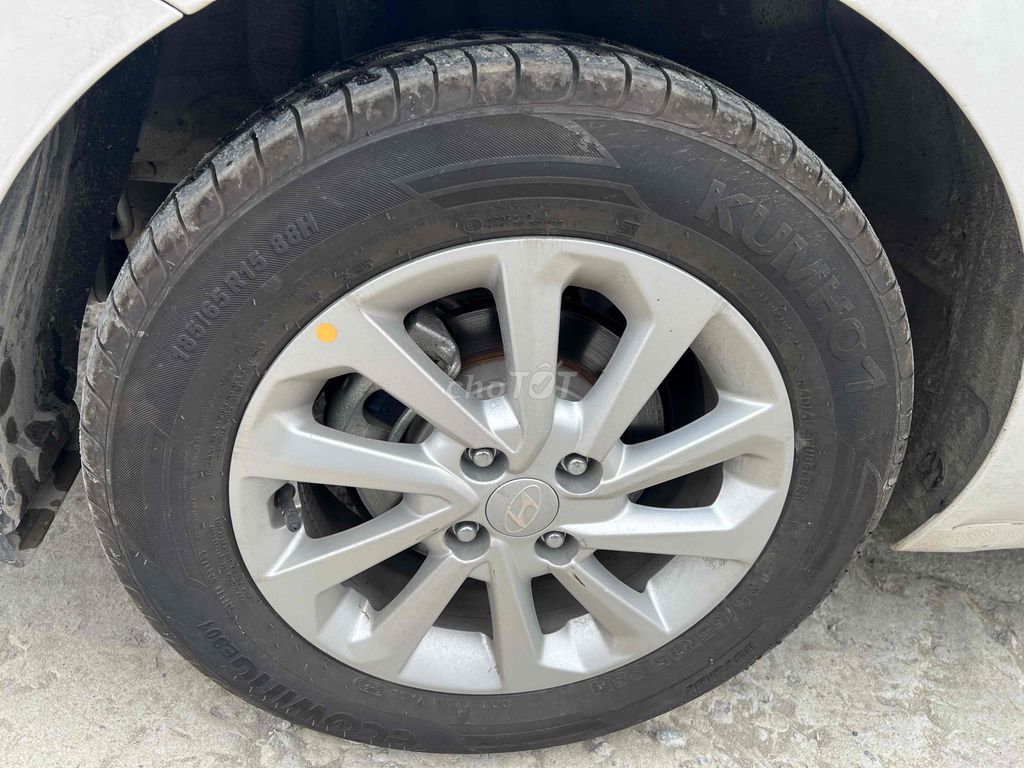 Hyundai Accent 2023 1.4 MT - 55000 km. Mua bán Ô tô tại Quận Hoàng Mai Hà Nội được đăng bởi Thang Pham hình 9