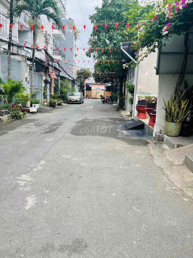 CỰC PHẨM GÒ VẤP- NGAY BÊN BV 175 -NGUYỄN THÁI SƠN -3TẦNG -4PN - 3 TY39