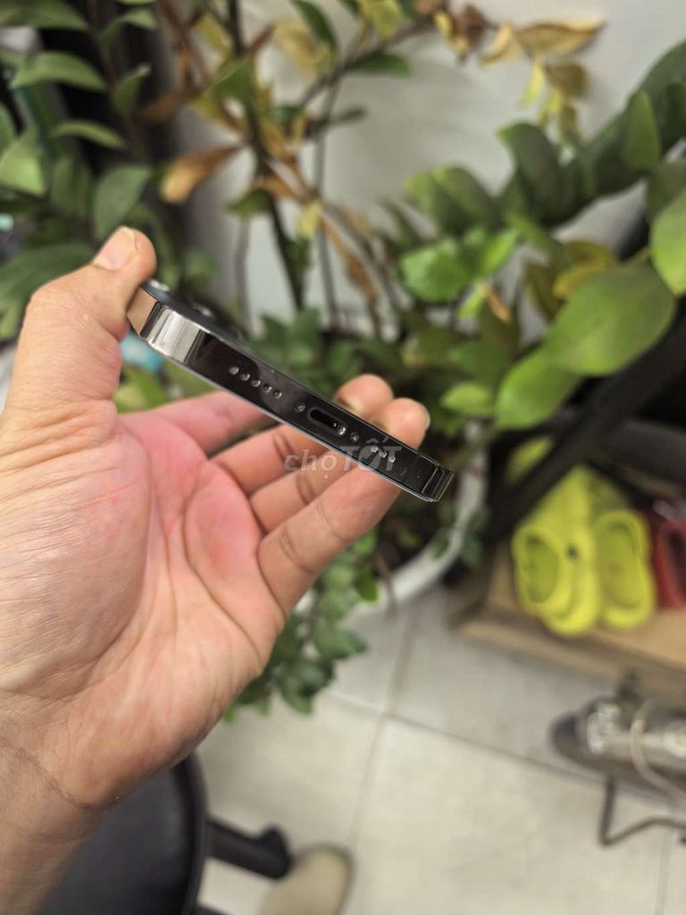 13 pro quốc tế 256gb. Mua bán Điện thoại tại Quận Hà Đông Hà Nội được đăng bởi tuan le hình 1