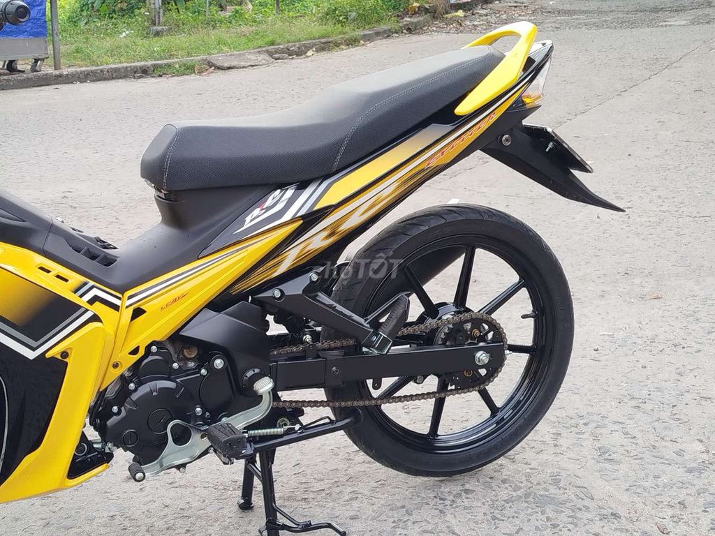 Yamaha Exciter Vàng 57zz. Mua bán Xe máy tại Quận 12 Tp Hồ Chí Minh được đăng bởi Hậu Dương hình 7