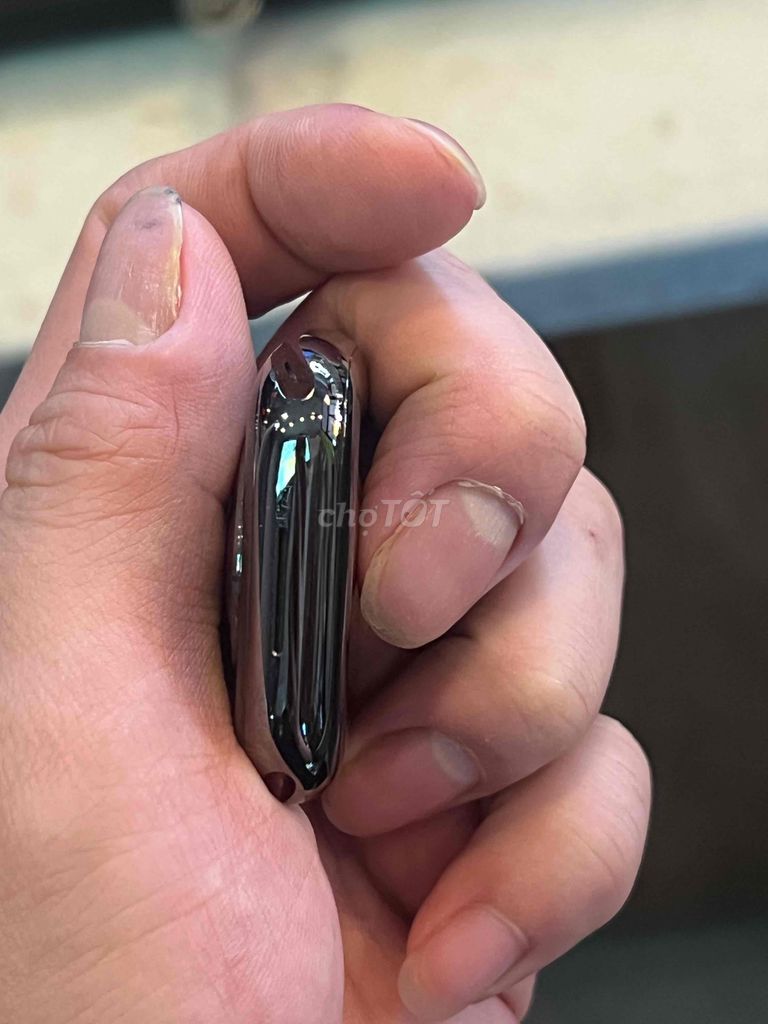 apple watct sr7 bản thép đen LL/a có trầy