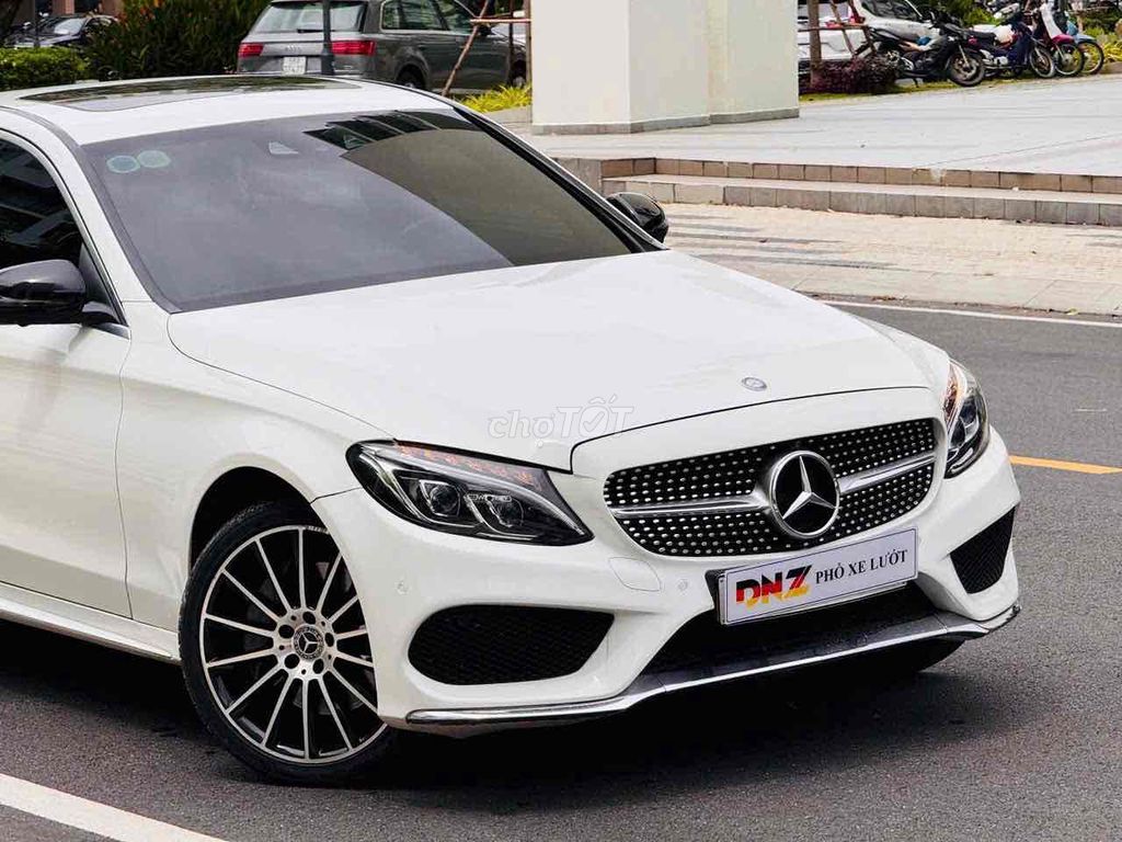 Mercedes Benz C300 AMG 2018. Mua bán Ô tô tại Quận 7 Tp Hồ Chí Minh được đăng bởi Cherry hình 2