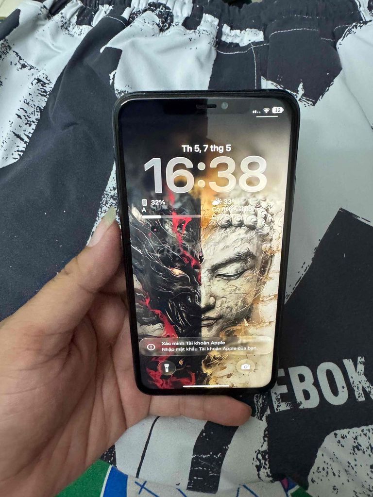iPhone 11 Pro Max 64GB QTe truetone face id ok. Mua bán Điện thoại tại Thành phố Thủ Đức Tp Hồ Chí Minh được đăng bởi bin  hình 1
