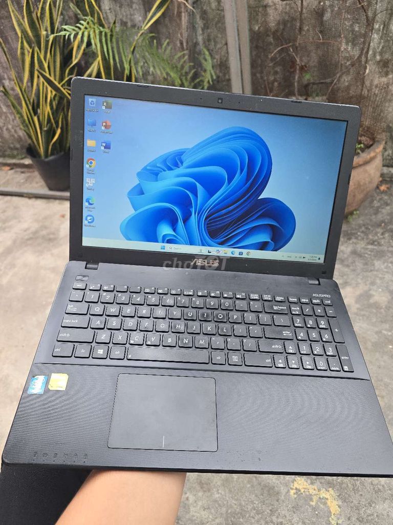 ASUS P550L i5-4210u 8GB/120GB Đen. Mua bán Laptop tại Quận 12 Tp Hồ Chí Minh được đăng bởi Hùng hình 1