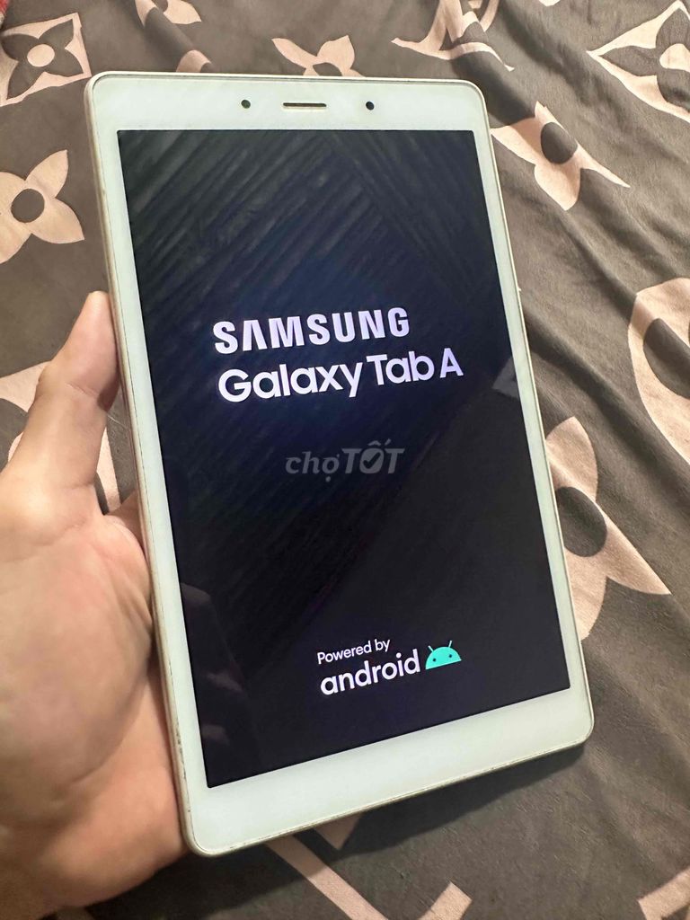Samsung Galaxy Tab A 2019 Bạc. Mua bán Máy tính bảng tại Quận Gò Vấp Tp Hồ Chí Minh được đăng bởi vinh hình 1