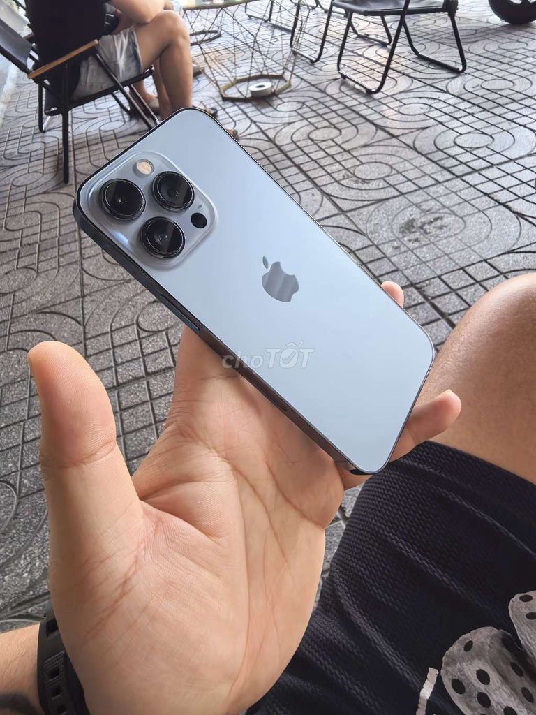 iPhone 13 Pro 256GB Xám Đã sử dụng. Mua bán Điện thoại tại Quận Bình Tân Tp Hồ Chí Minh được đăng bởi Nguyễn P Nguyên  hình 1