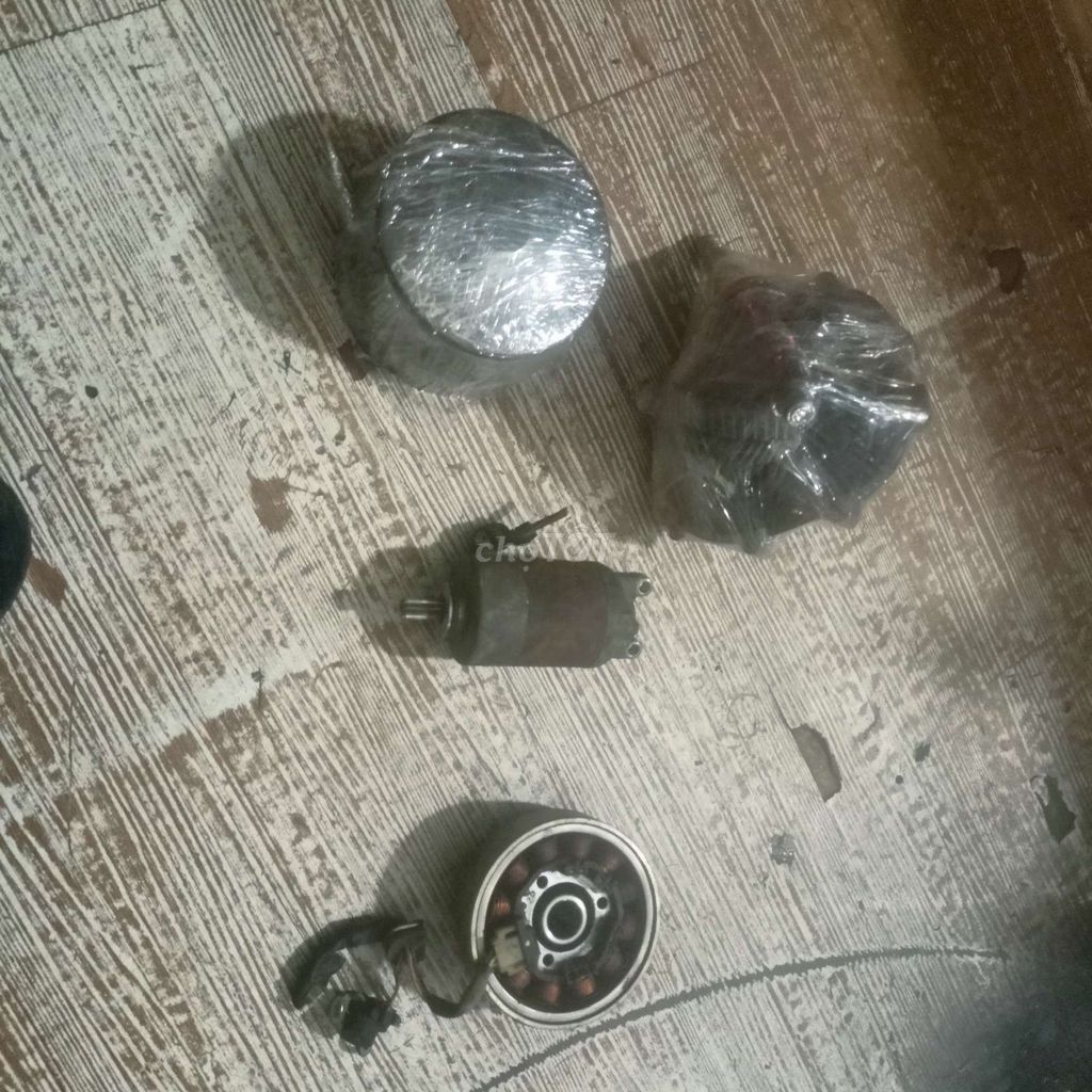 đồ tháo xe Luvias. Mua bán Phụ tùng xe tại Quận Tân Bình Tp Hồ Chí Minh được đăng bởi Thành Lê Văn hình 4