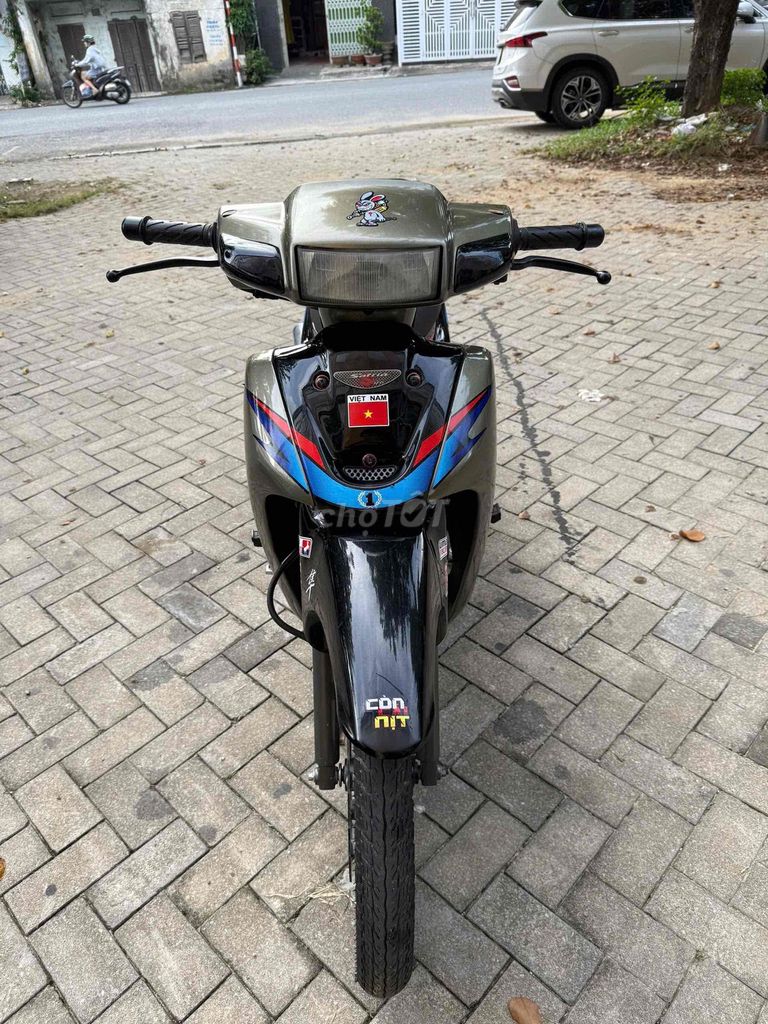 Satria 2000 Indonesia máy full 120 xe chất 21tr5. Mua bán Xe máy tại Thành phố Quảng Ngãi Quảng Ngãi được đăng bởi Hien hình 3