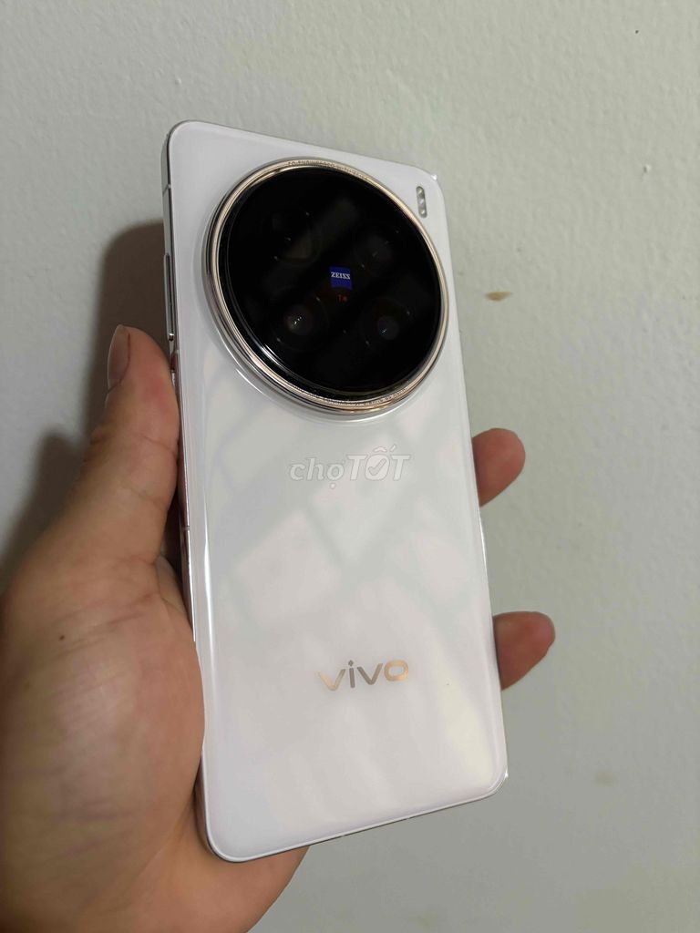 Vivo X200 Pro 256GB Trắng. Mua bán Điện thoại tại Thị Xã Buôn Hồ Đắk Lắk được đăng bởi Táo Khuyết hình 1