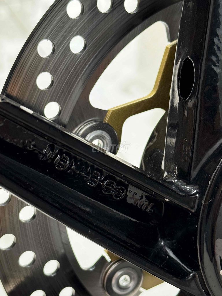 Cần bán cặp mâm yaz enkei luôn đĩa vỏ trước sau. Mua bán Phụ tùng xe tại Thành phố Biên Hòa Đồng Nai được đăng bởi Lê đình thanh hình 4