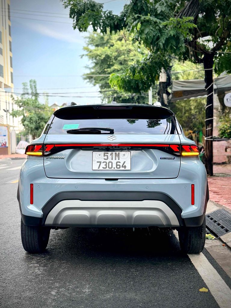 Гибридный автомобиль Suzuki FRONX GLX плюс SX12/2025 до 6000 км