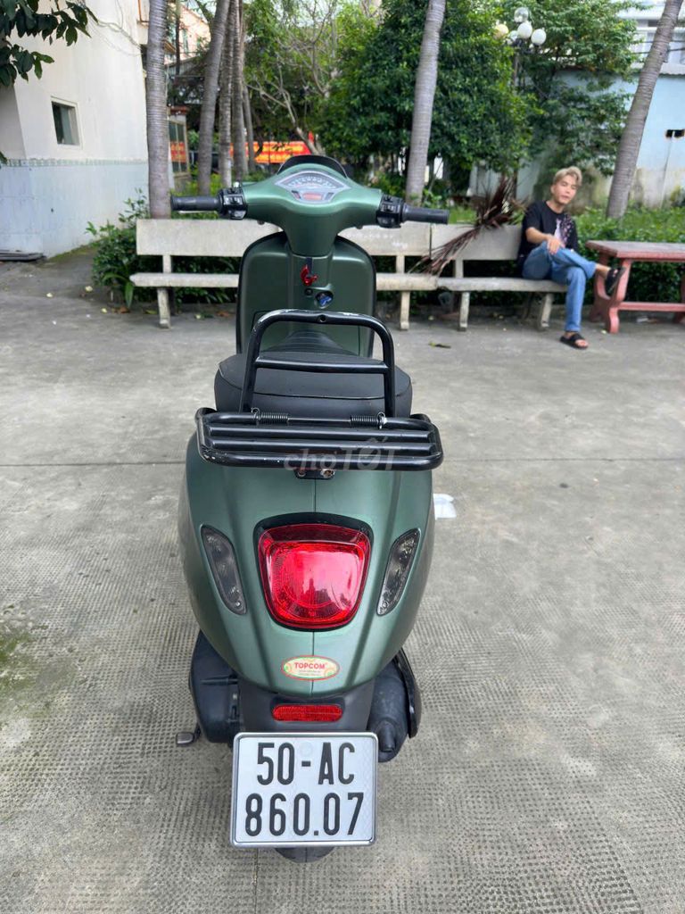 Piaggio Vespa 2018 Xanh rêu. Mua bán Xe máy tại Quận Gò Vấp Tp Hồ Chí Minh được đăng bởi Waann em xe máyy hình 3